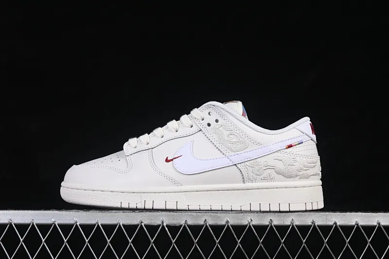 All categories Nk SB Dunk series Nk SB Dunk Low low-top sneakers Nike SB Dunk Low Year of the Horse limited low-top casual sneakers IQ1120-011